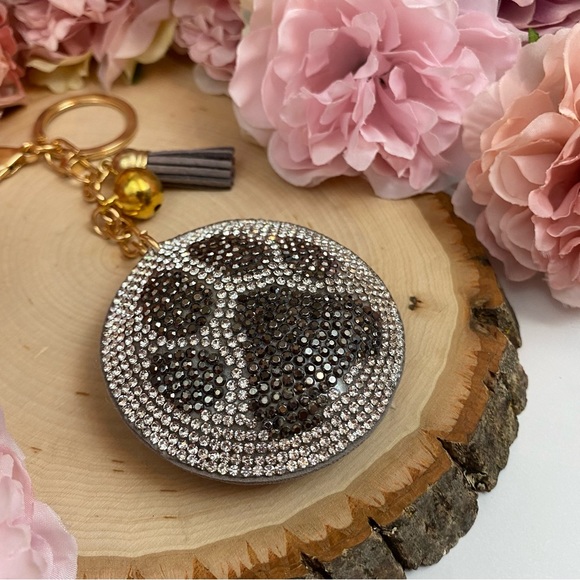 Gray & Silver Paw Print Rhinestone Keychain - Picture 9 of 16